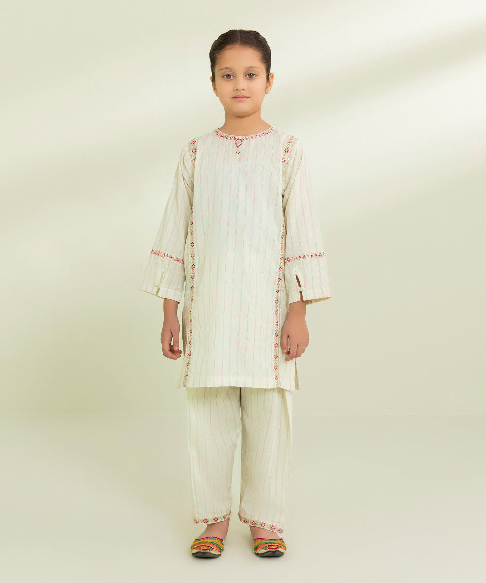 2-Piece Embroidered Multi Neps Suit