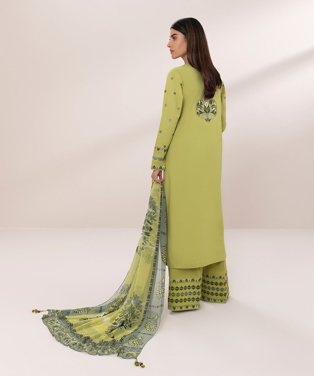 3 Piece Embroidered Lawn Suit - Buy Online | Latest Collection | Affordable Prices