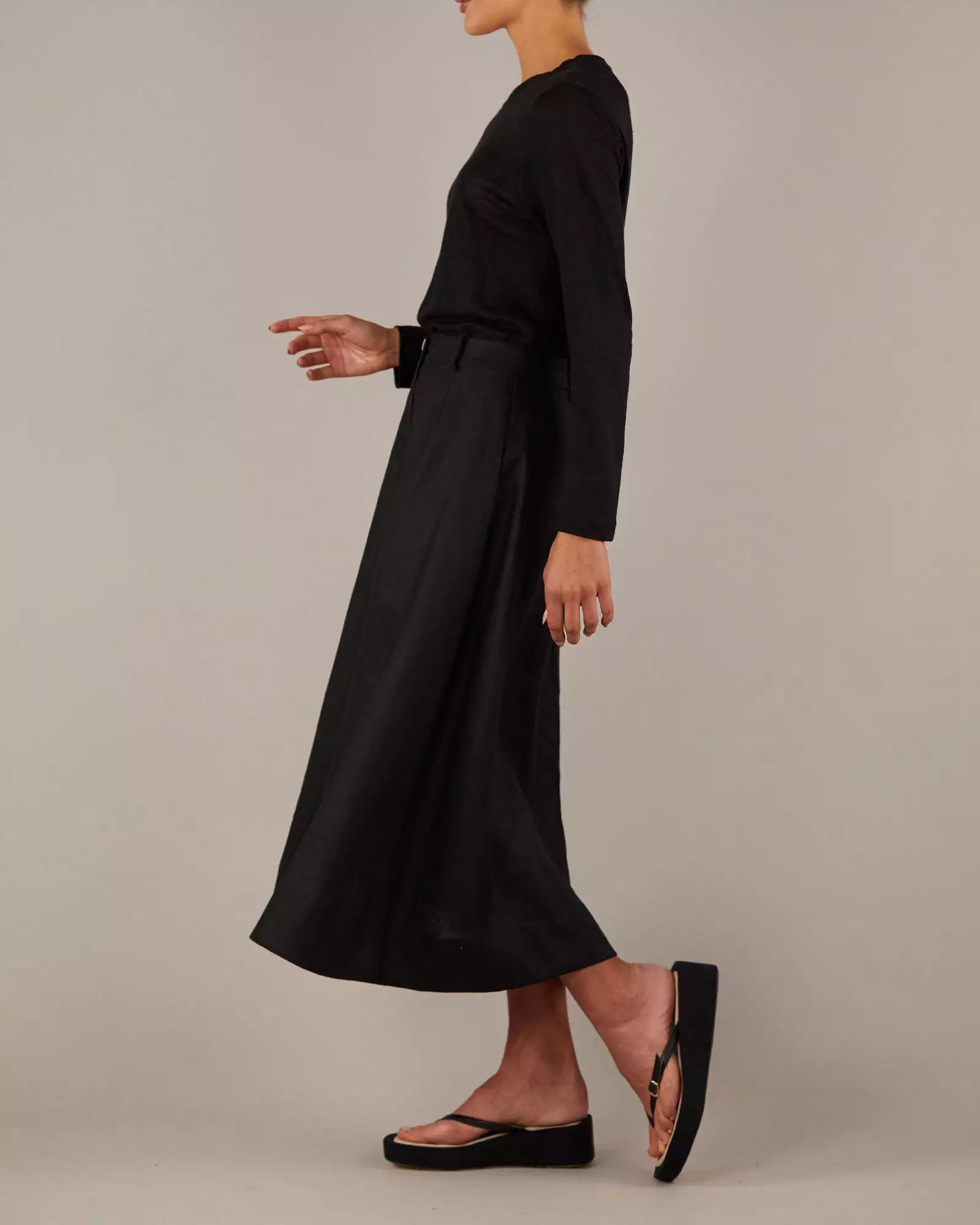 Black Barossa Linen Skirt : Google SEO