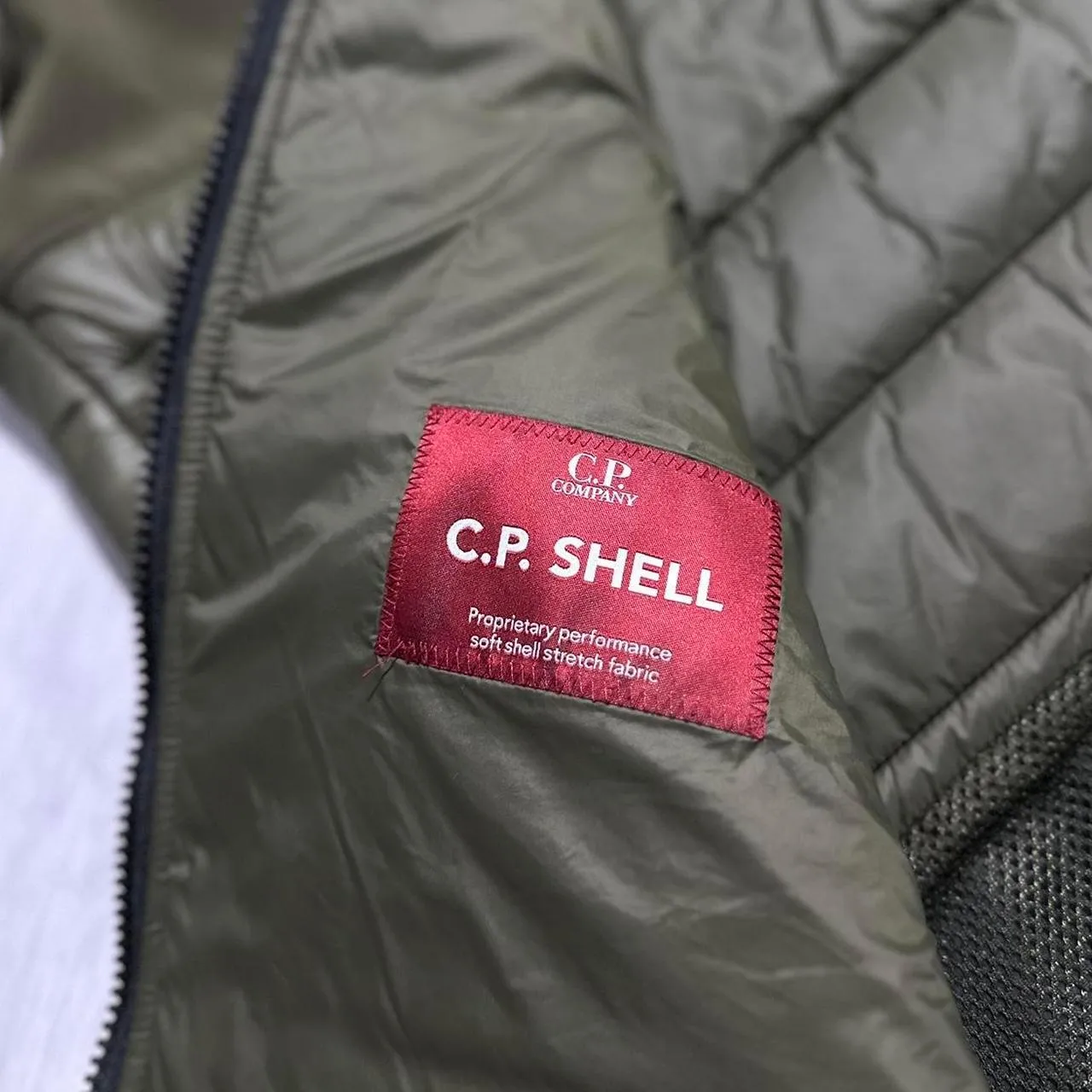 CP Company Down Soft Shell Goggle Gilet Online Store