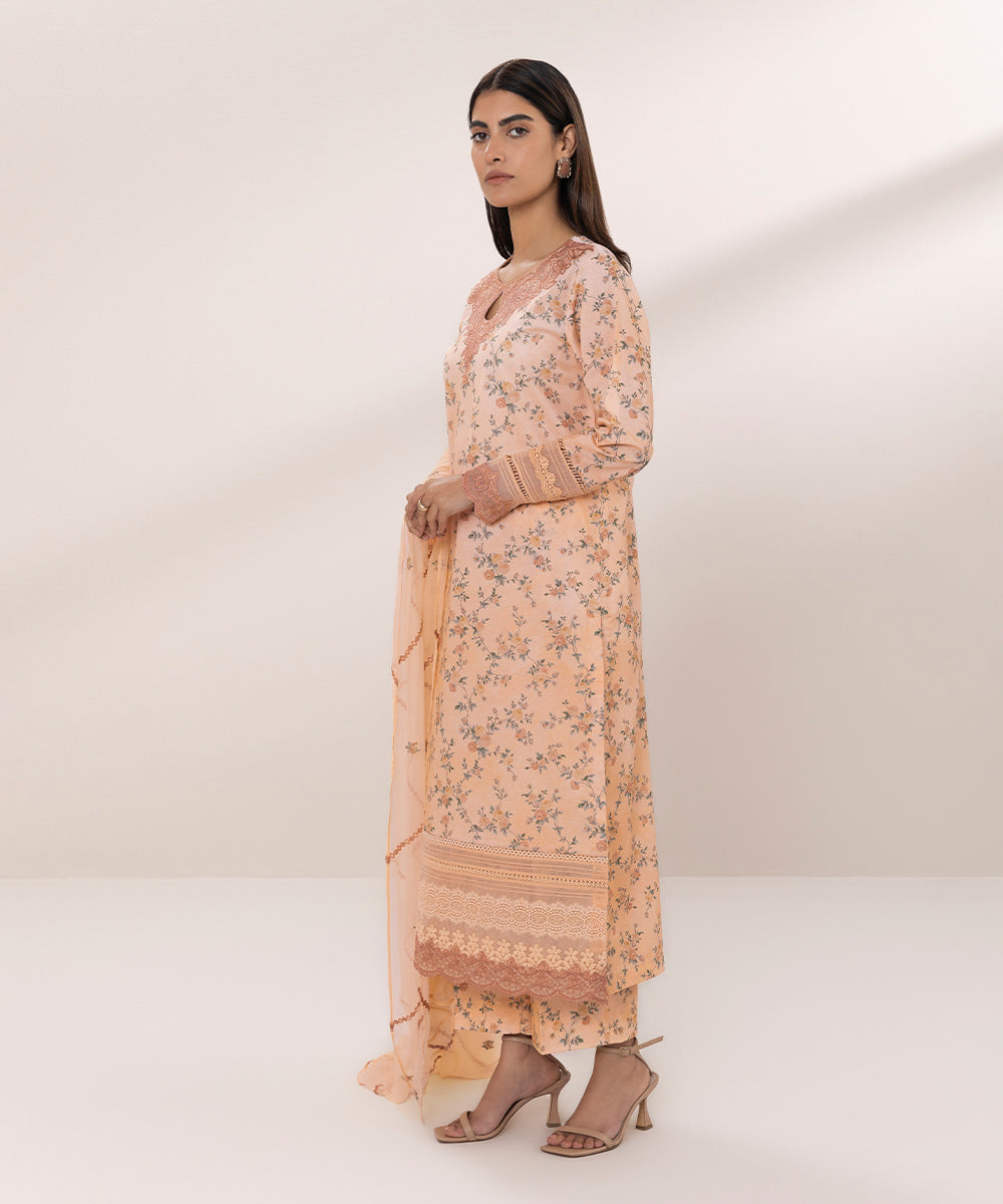 Embroidered Lawn Suit 3 Piece - Buy Online Now