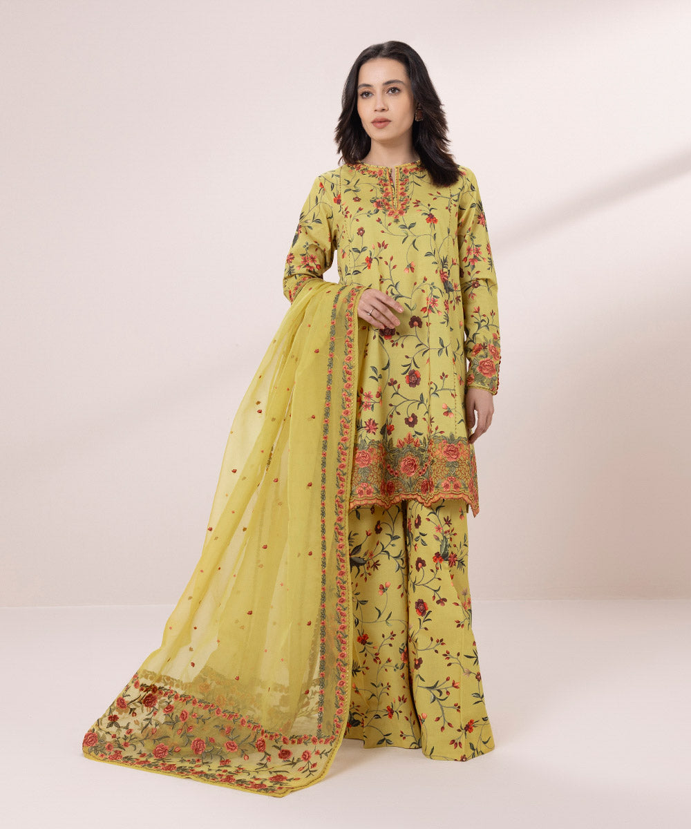 Embroidered Lawn Suit 3 Piece - Search Engine Optimized Result