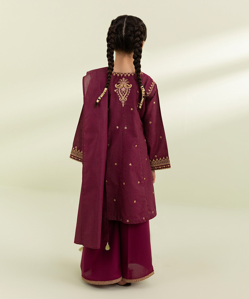 Embroidered Zari Lawn Suit