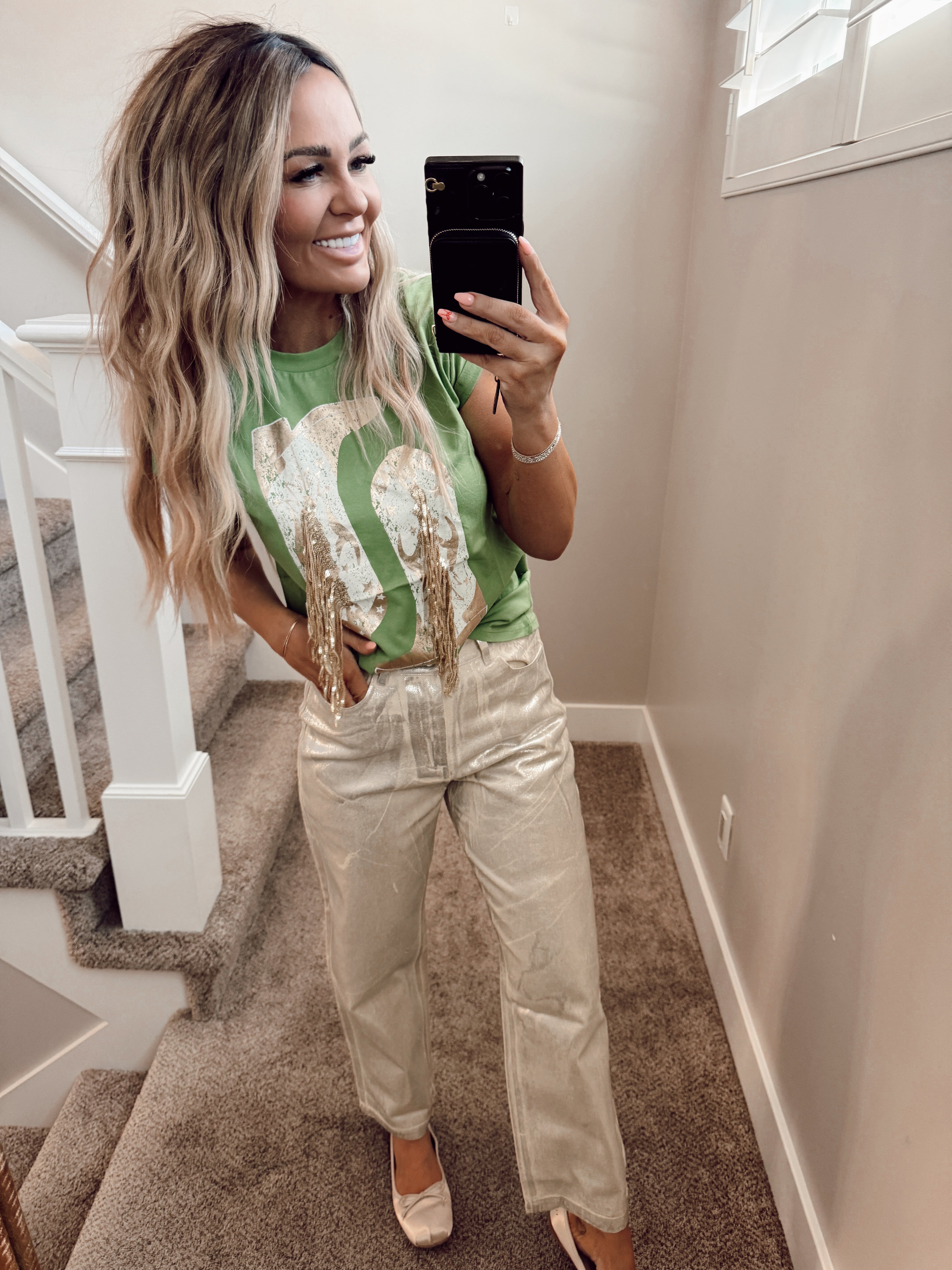 Green sparkly boot t-shirt