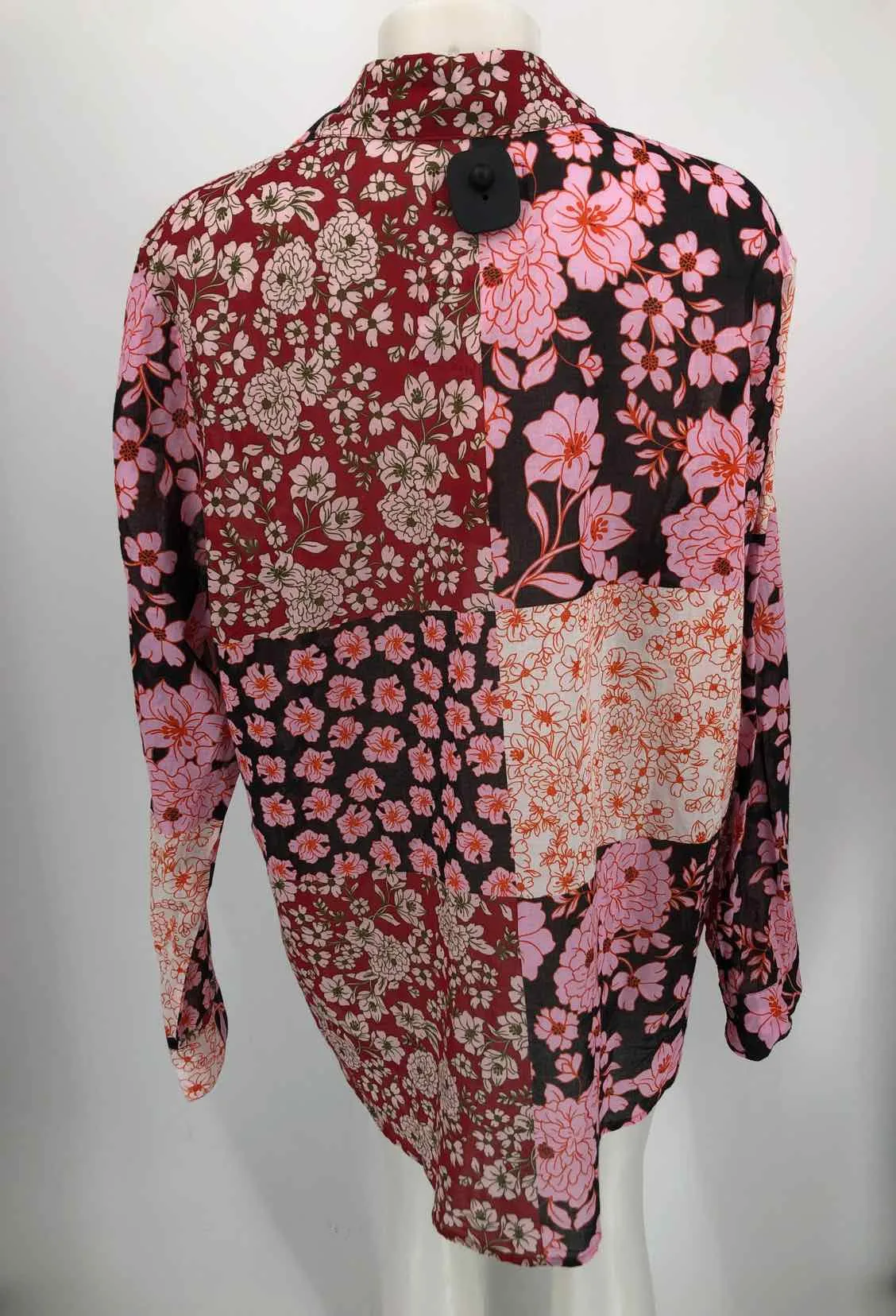 Johnny Was X-LARGE Pink Red Multi Floral Button Up Top.