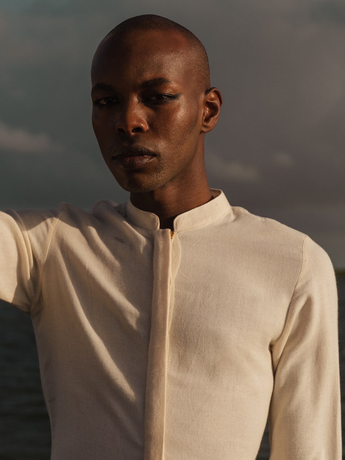 Kanzu Shirt - African Inspired Traditional Men's Clothing