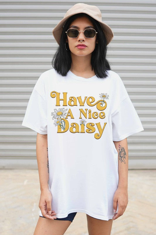 Nice Daisy Graphic Tee