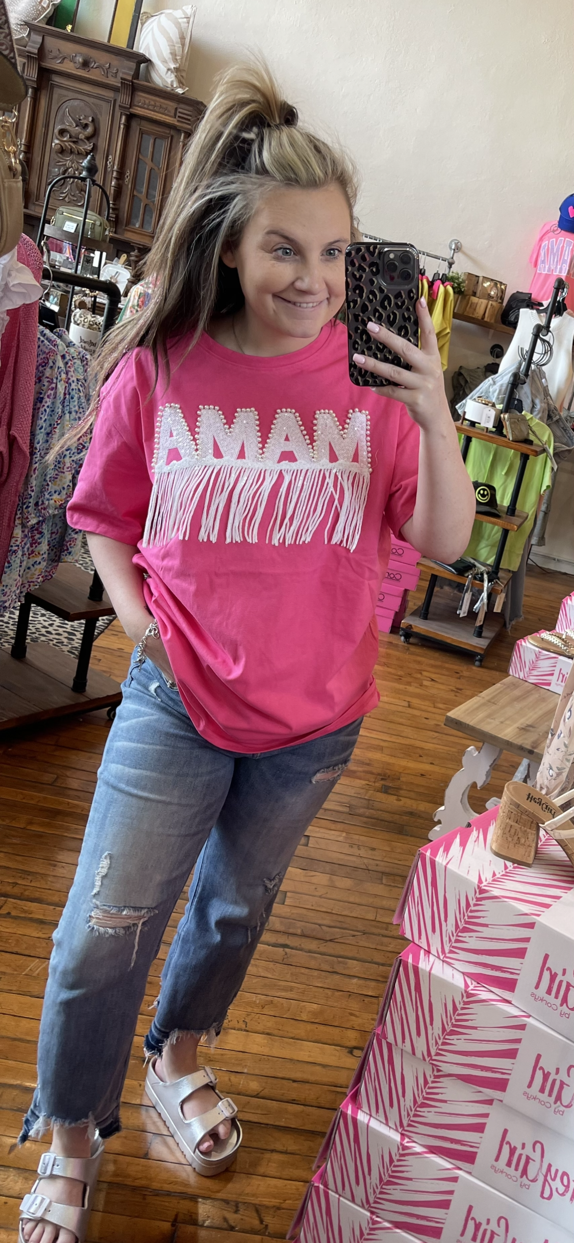 PINK MAMA TEE with Pearl & Fringe Design