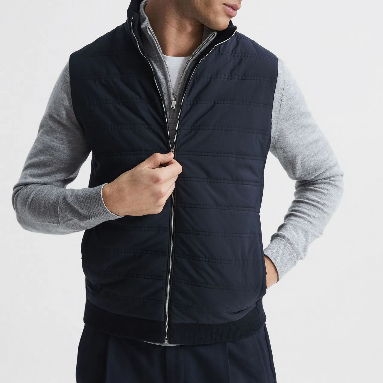 REISS William Quilted Gilet Blue