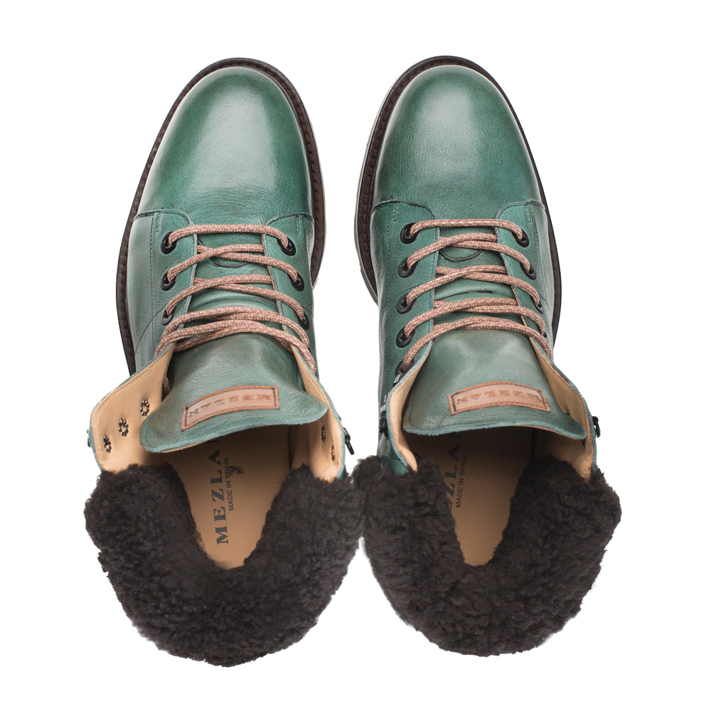 Shearling Mountain Boots