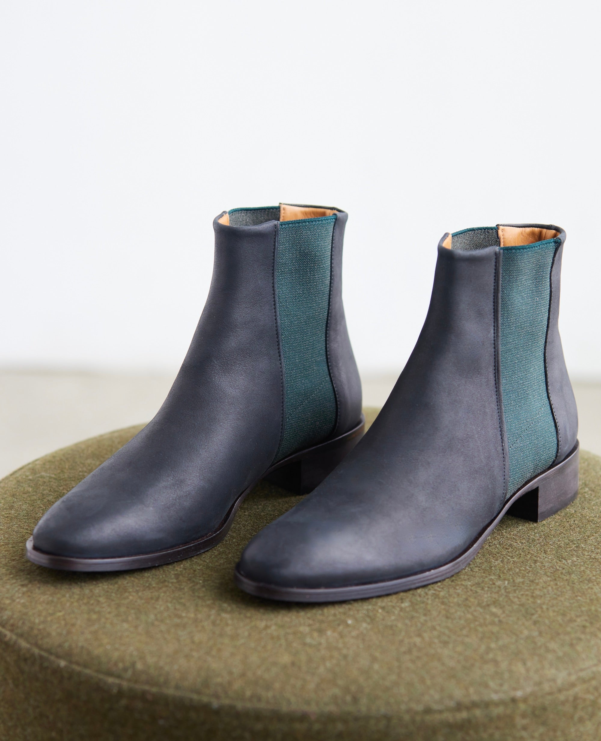 Stylish Medlar Boot: Get the Best Deals Online