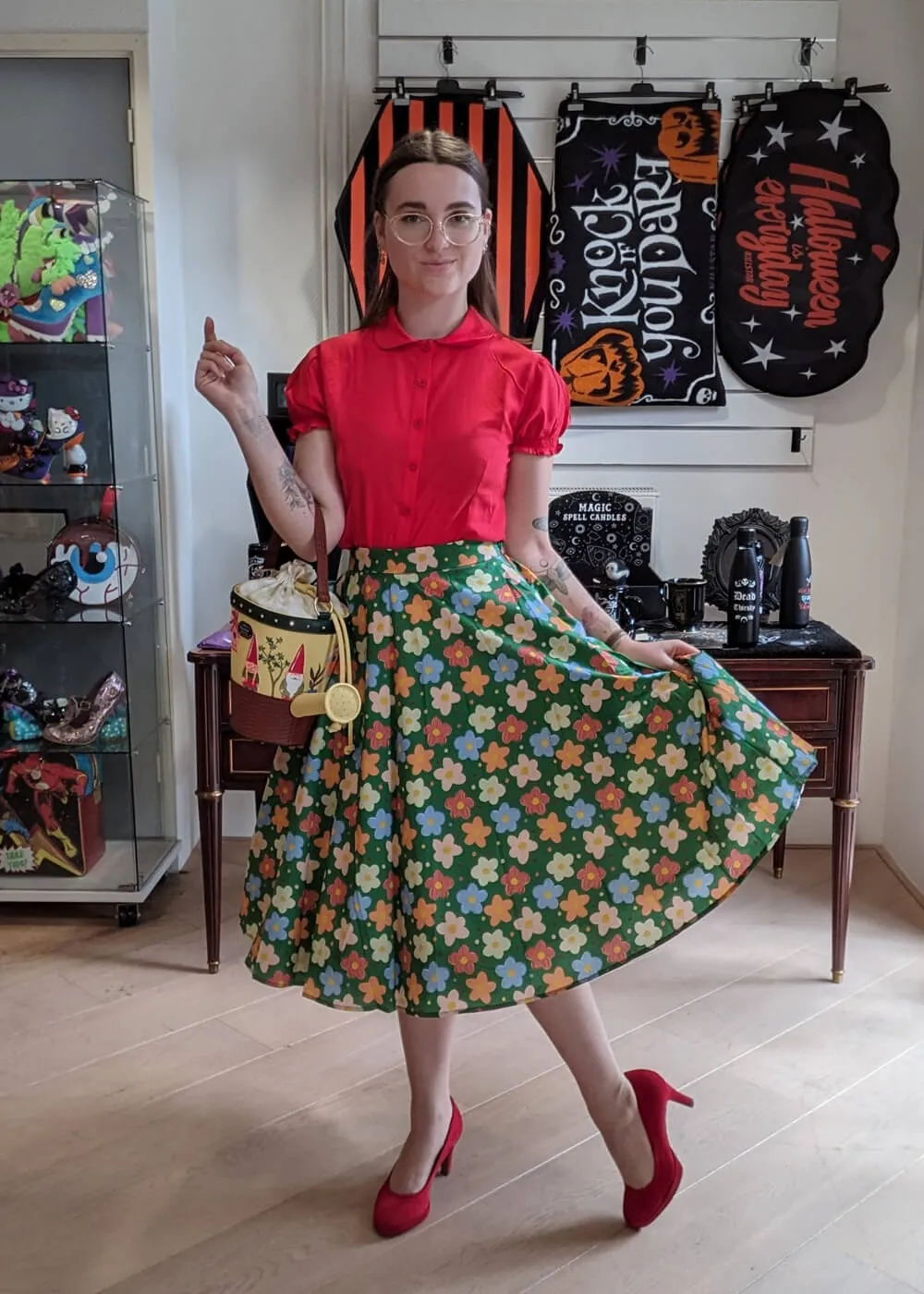 Tulip B 1950s Swing Skirt Green with Painted Flowers