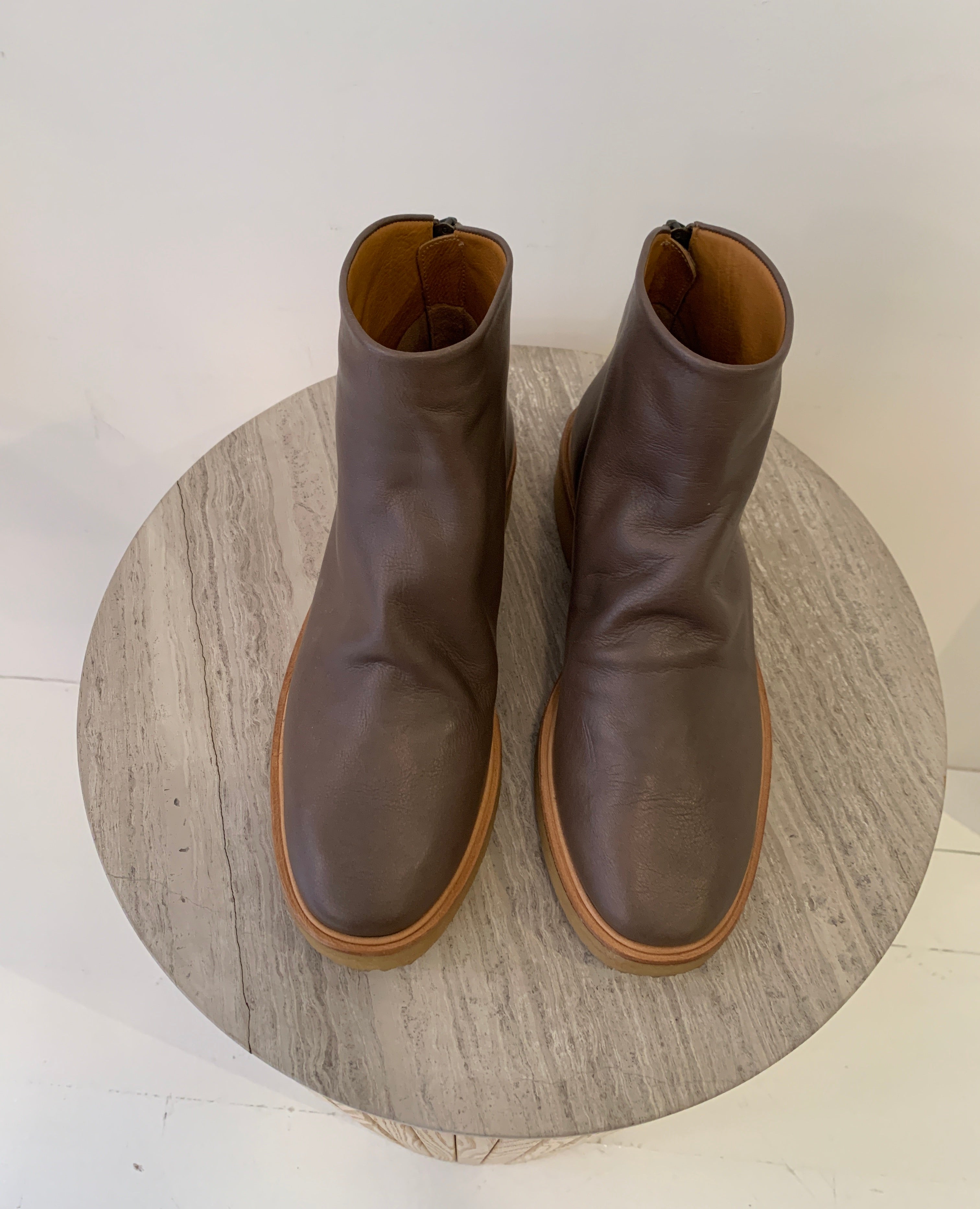 Warehouse Sale - Taupe Leather Hop Boots