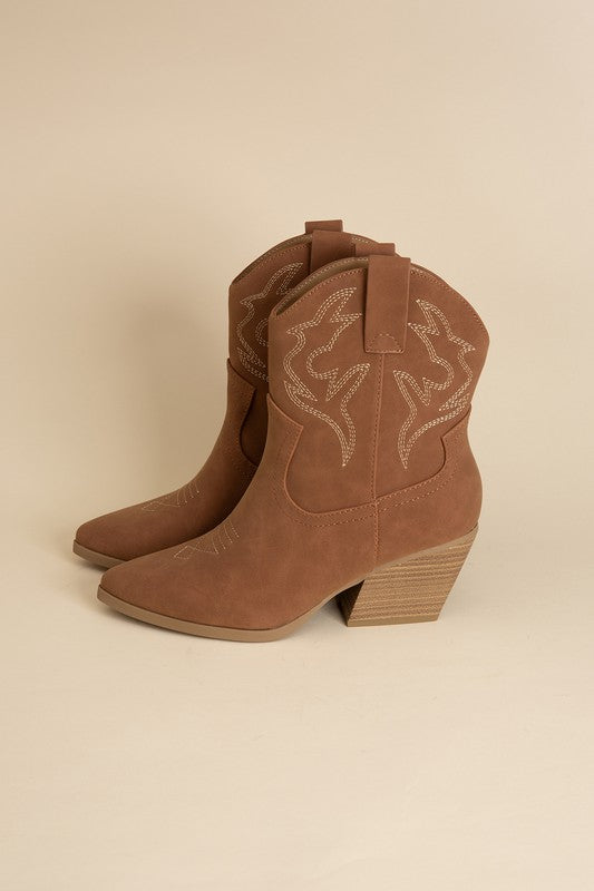 Western Boots for Men - Blazing-S Collection.